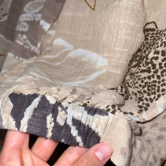 Z & L Cropped Top Safari Animal Print Linen Cotton Women’s size Medium - Picture 7 of 7